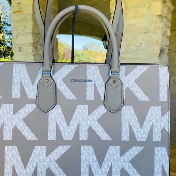 Michael Kors Large Everly  Tote&wallet set signature BNWT White grey - Picture 6 of 16